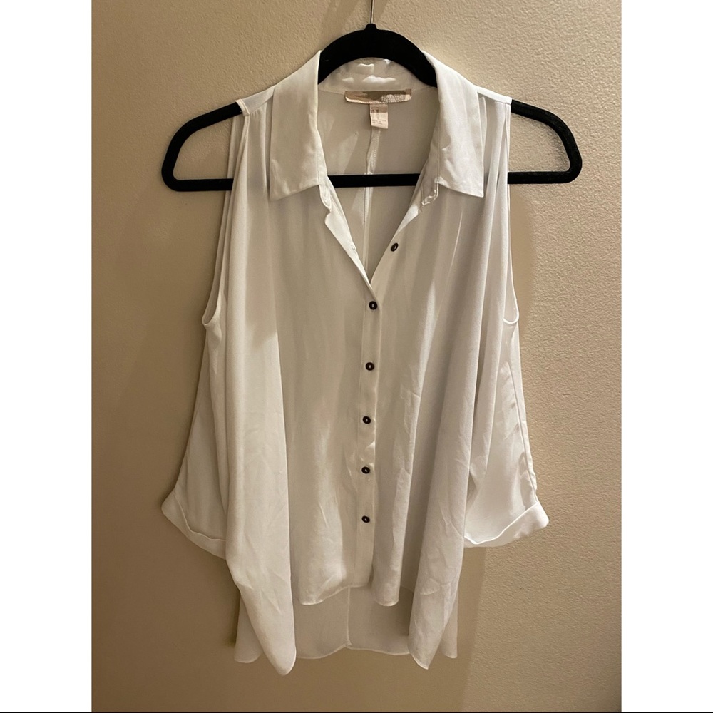 F21 Contemporary Button Down Cold Shoulder Top